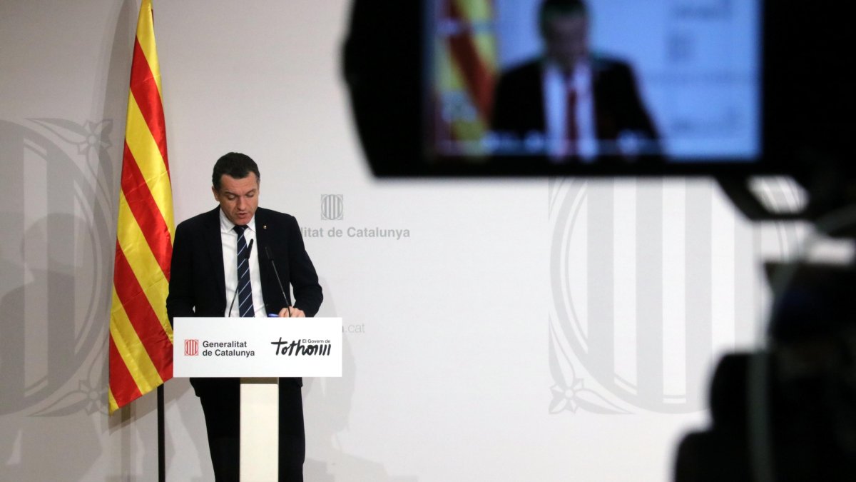 El conseller d'Agricultura, Òscar Ordeig, en roda de premsa.