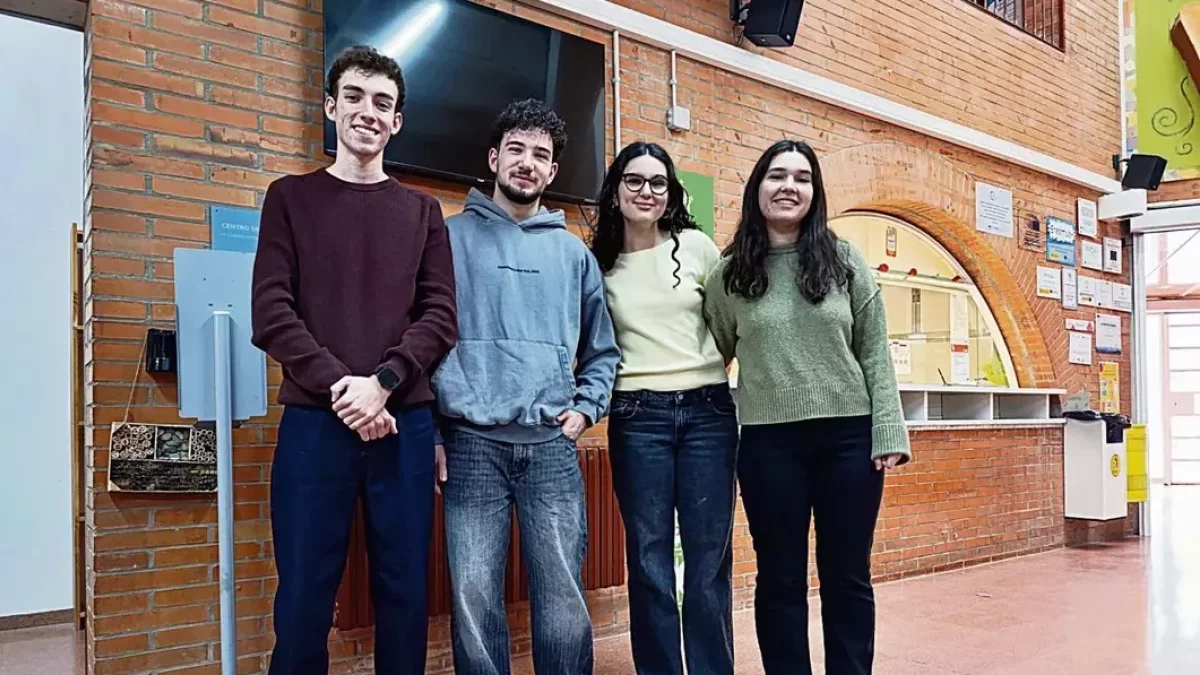Isaac, Jordi, Paula i Ana, estudiants de segon de Batxillerat de l’institut Torre Vicens. - S.E.