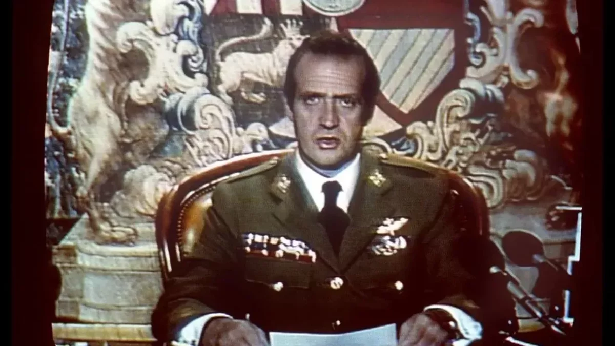 El rei Joan Carles durant el seu discurs a televisió després de l’assalt al Congrés. - EFE