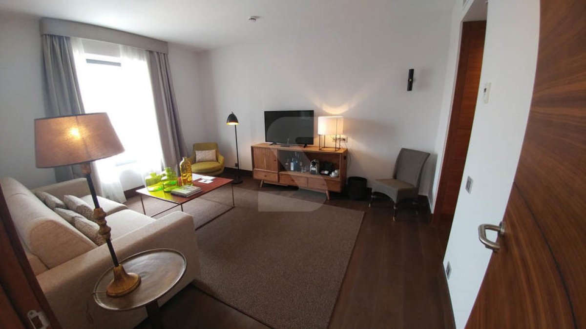 Inauguració del parador del Roser