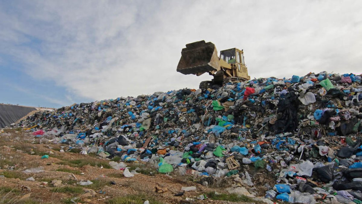 Vertedero de las Garrigues