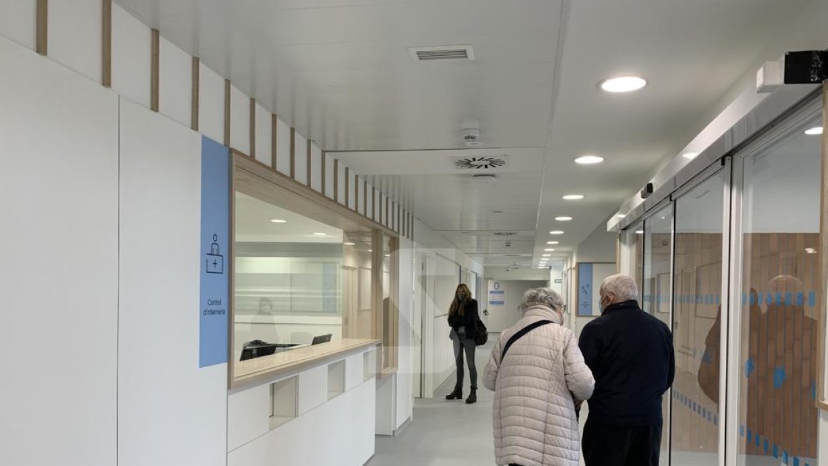 © Abre el nuevo edificio del Arnau