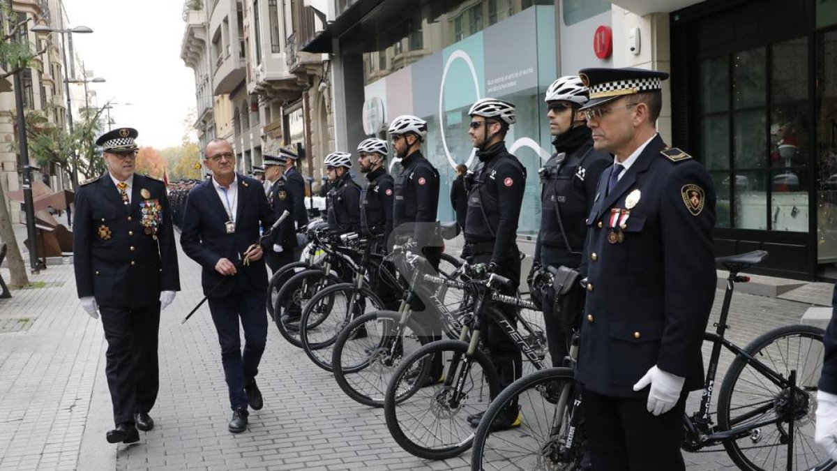 © Renovación de material parala Urbana