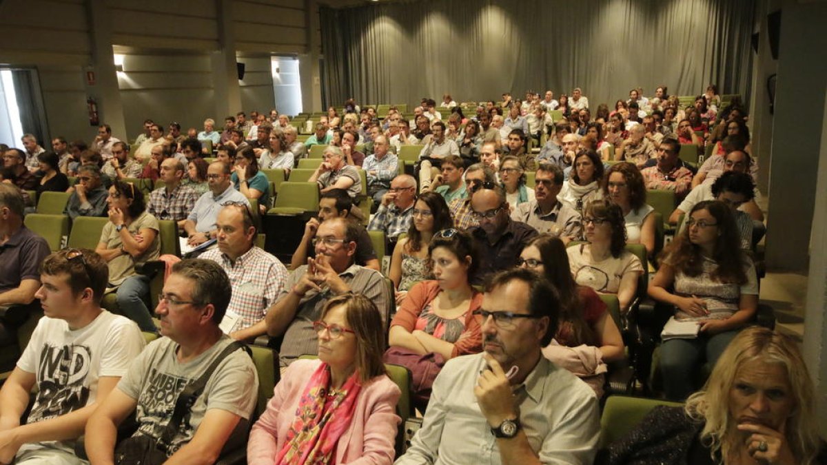 Els assistents ahir a la jornada de sanitat vegetal.