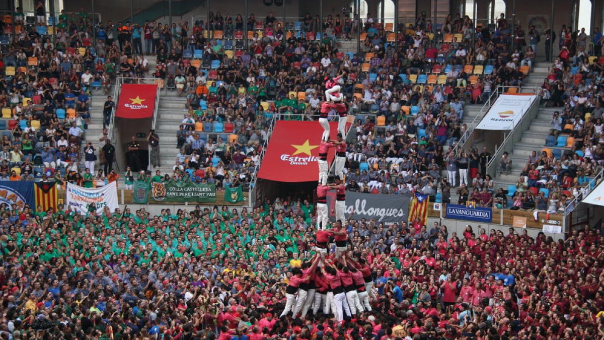 La colla xinesa els Xiquets de Hangzhou va quedar segona a la jornada d’ahir del Concurs de Castells de Tarragona.