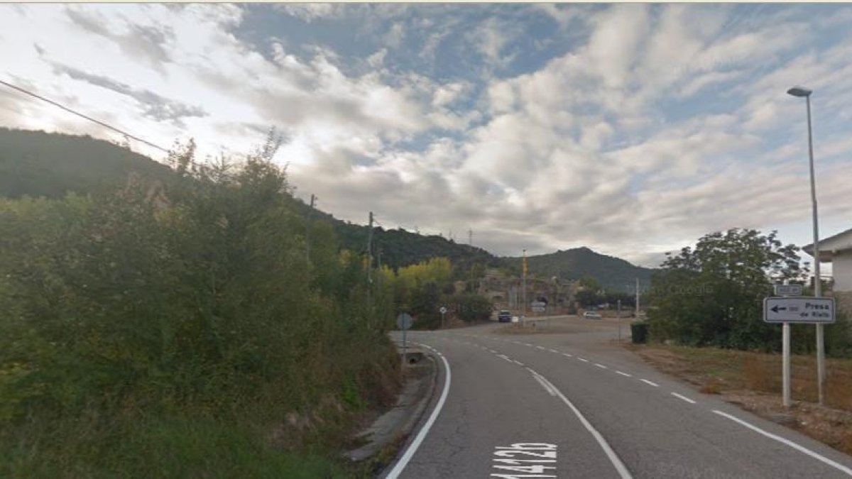 Vista del lloc de l’accident d’ahir a la Baronia de Rialb.