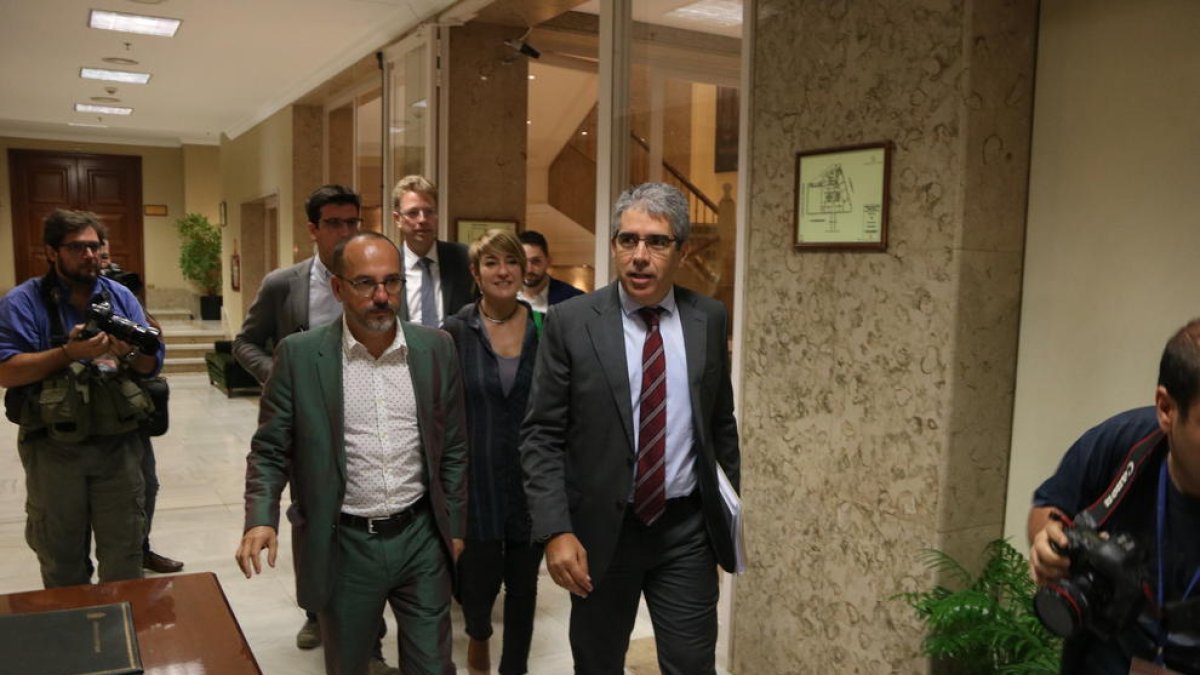 Francesc Homs, a su llegada ayer a la Comisión del Estatuto del Diputado del Congreso.