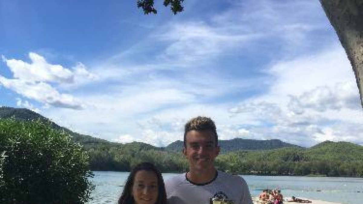 Ferran Julià i Ainhoa Benavente lideren el Cervera a Banyoles