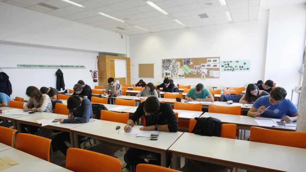 La prova de Batxillerat tindrà 6 assignatures que podran sumar fins a 14 punts