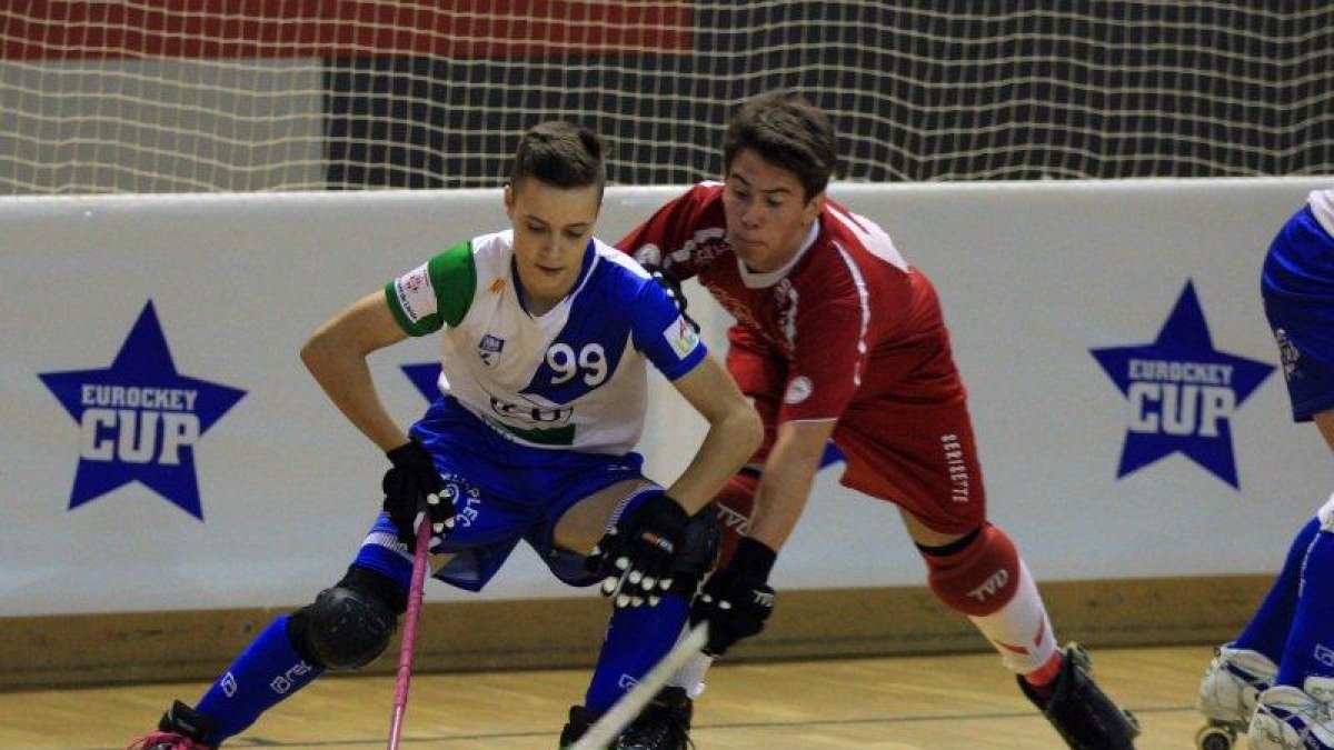 El lleidatà Dani Alsina, en una acció del partit d’ahir.