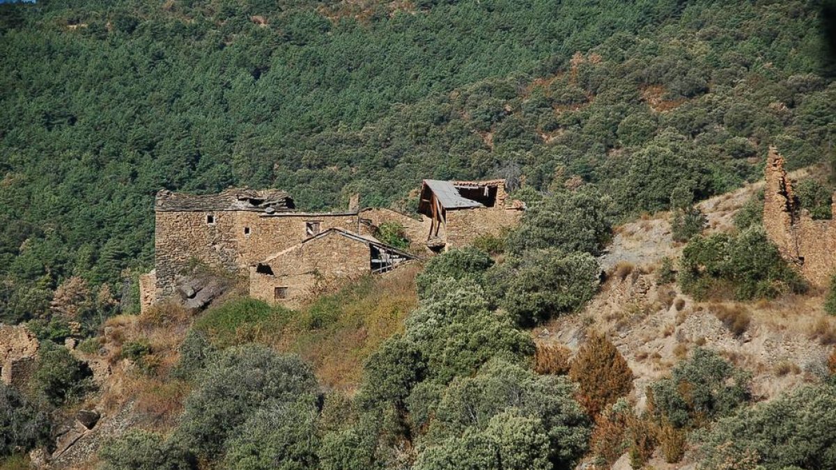 El núcleo abandonado de Llirt, en Les Valls de Valira.