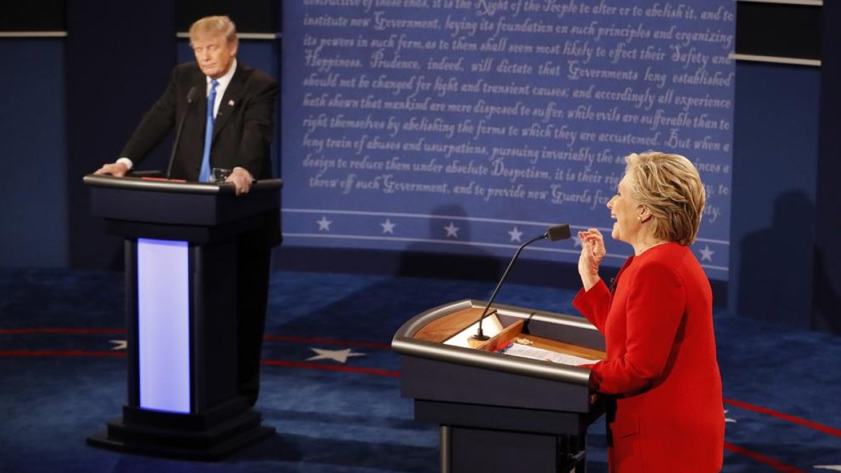 Imatge del primer debat televisiu entre Trump i Clinton.
