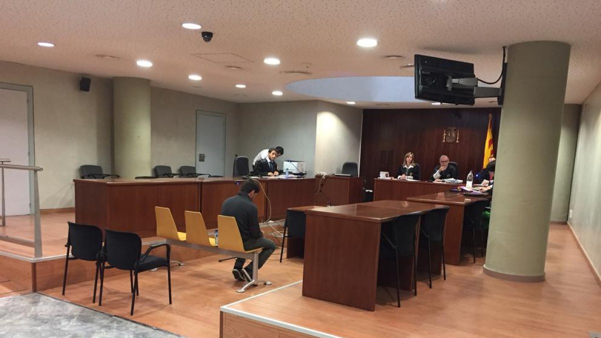 El veí de Vielha, ahir durant la segona sessió del judici a l’Audiència Provincial de Lleida.
