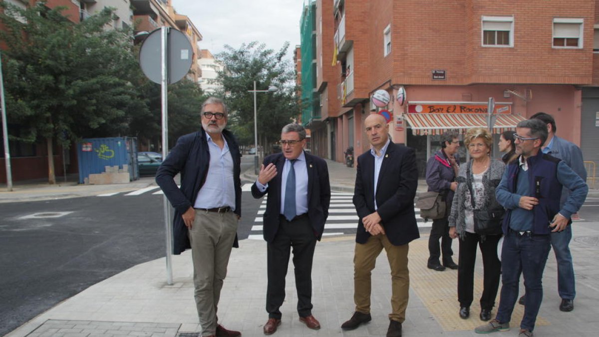 Ros, ahir en la seua visita a les obres del Camí de Corbins, a Pardinyes.