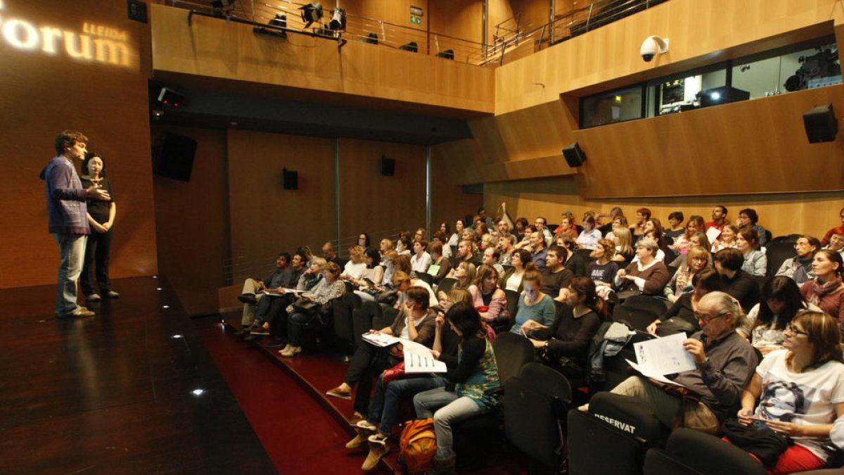 Sessió formativa per a centres integrats al projecte Escola Nova 21