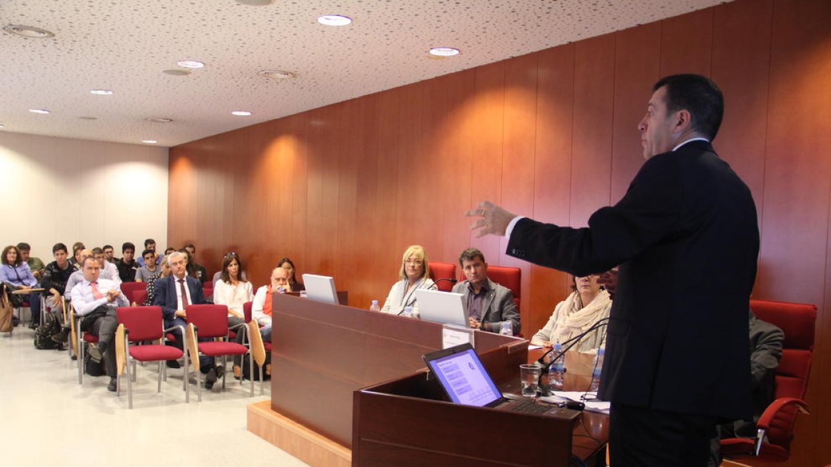 El subdirector general del BCE, Magí Clavé, ahir a la UdL.