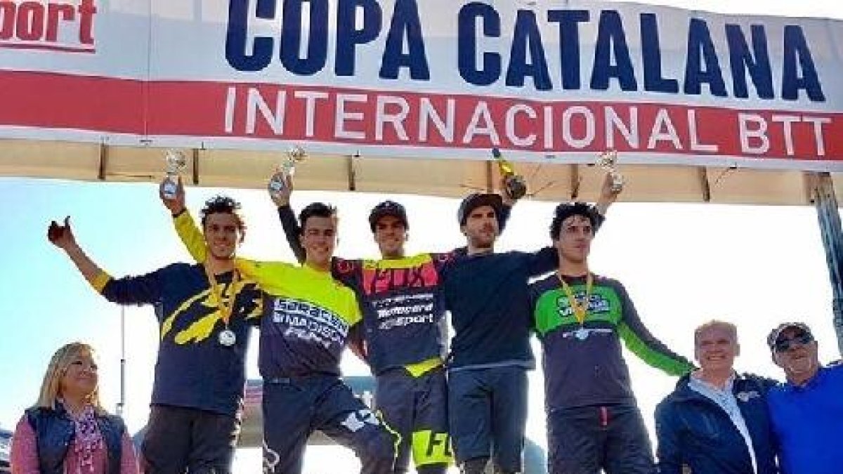 Un dels podis de la prova de la Copa Catalana celebrada ahir a la localitat de Cervià.