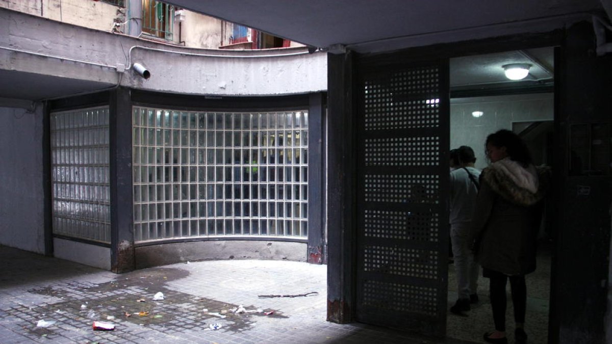 Imagen del edificio donde se halló a una de las víctimas.