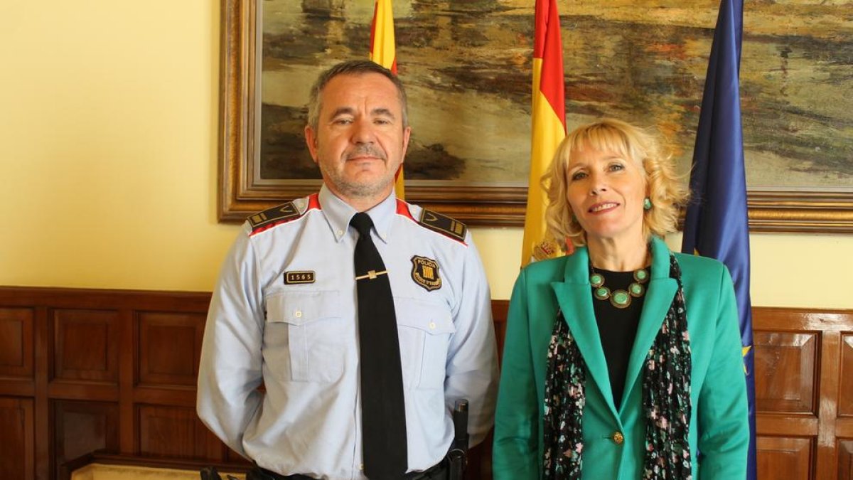 El Intendente, Xavier Monclús, y la subdelegada, Inma Manso.