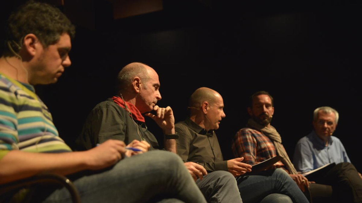 Lluís Llach va participar en el debat a l’Orfeó.