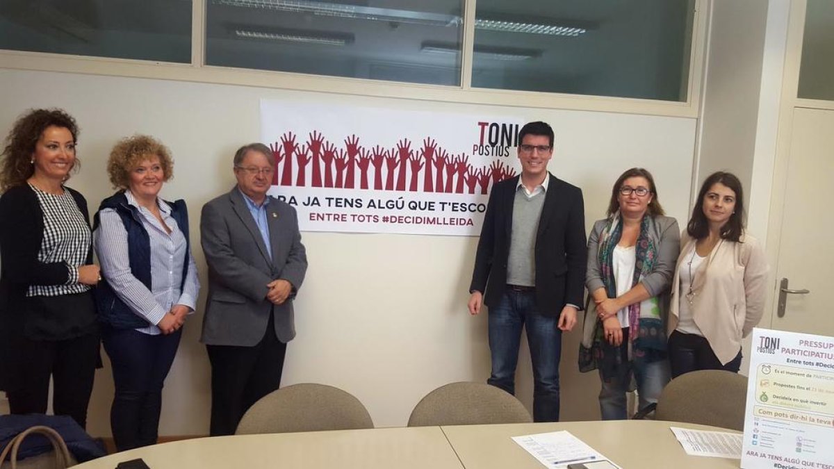 Los ediles de CiU presentaron ayer su campaña.