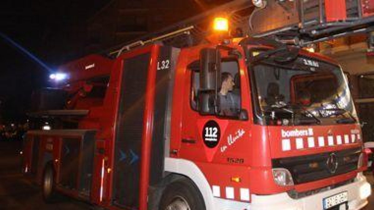 Dos ferits lleus en l'incendi d'una cuina a Tremp