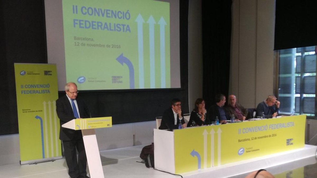 Montilla, a la convenció federalista de la fundació del PSC.