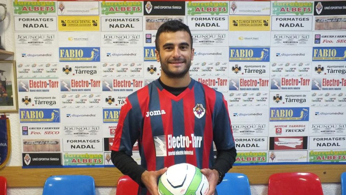 El Tàrrega se refuerza con Julio Bañuelos, procedente del Balaguer