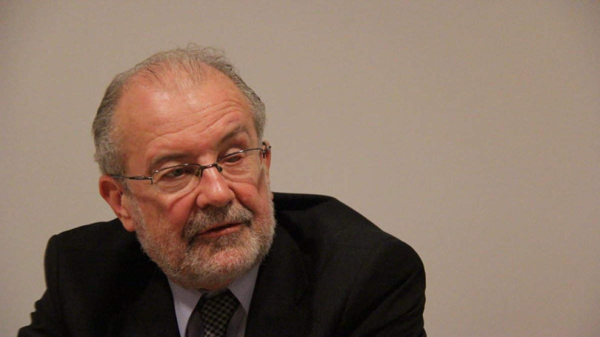 «El Estado debe proteger a personas pobres de cortes de luz en invierno»