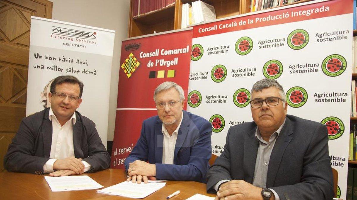 Convenio para incorporar la producción integral a menús de 7 escuelas del Urgell