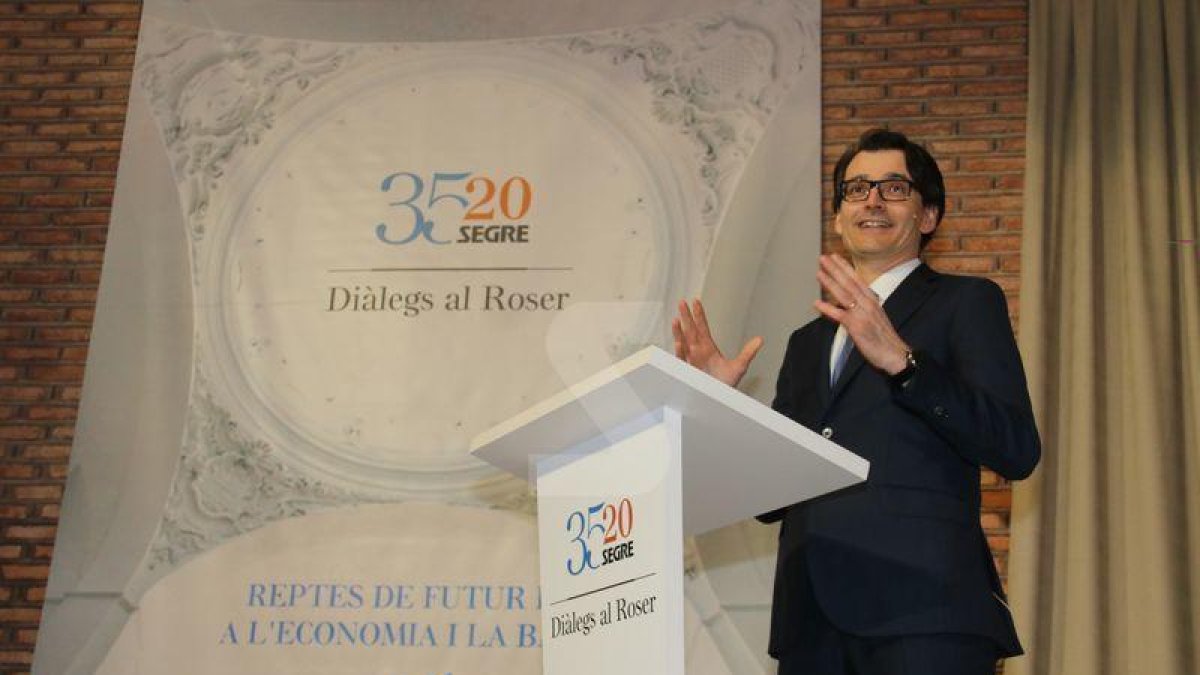 'Diàlegs al Roser' amb Enric Fernández
