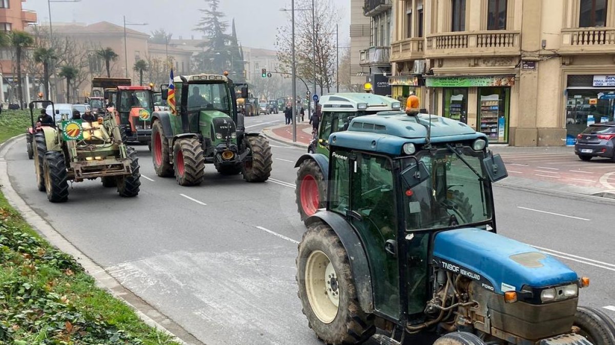 Tractorada en Lleida en defensa del agricultor