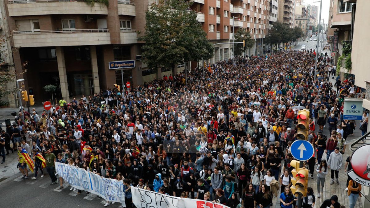 IMATGES | Manifestacions a Lleida contra la sentència del 'Procés'