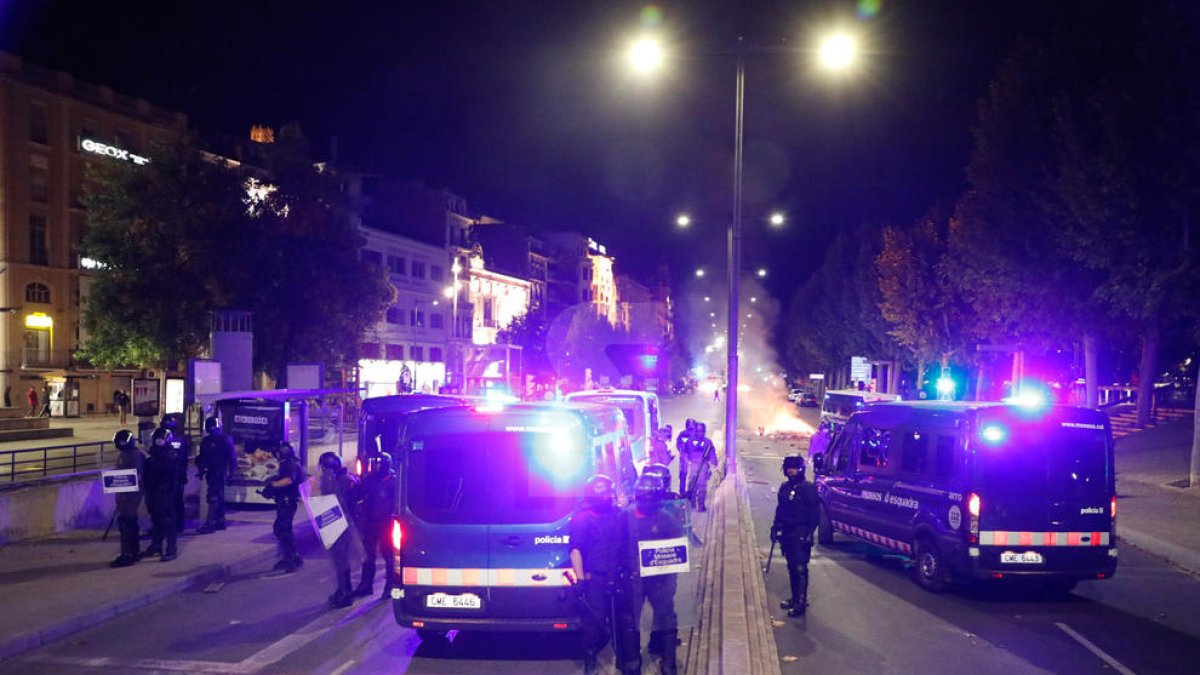 Batalla campal a Lleida en protesta per la sentència