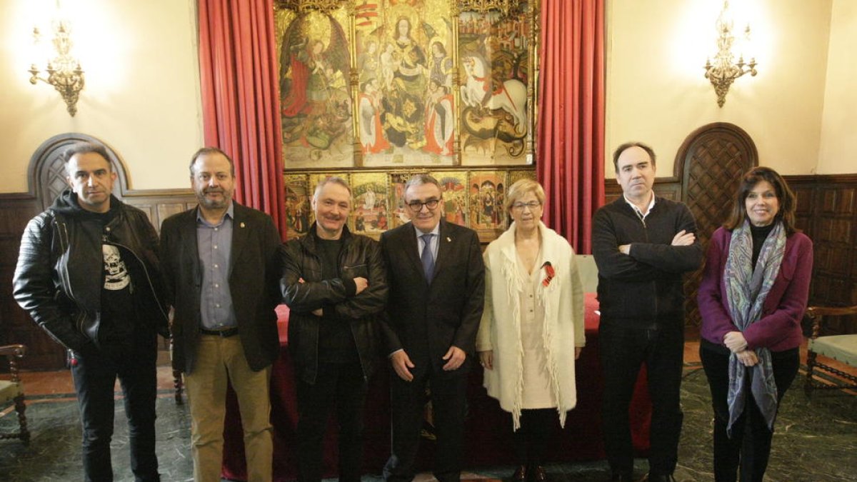 La firma oficial de primera donació va tenir lloc al Saló de Plens de la Paeria el desembre del 2016.