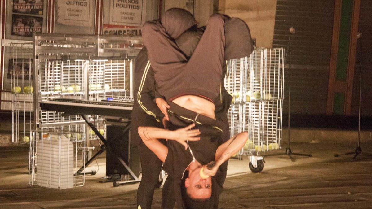 Les Impuxibles presentarán en FiraTàrrega 2018 su primera obra de calle, ‘Painball’.