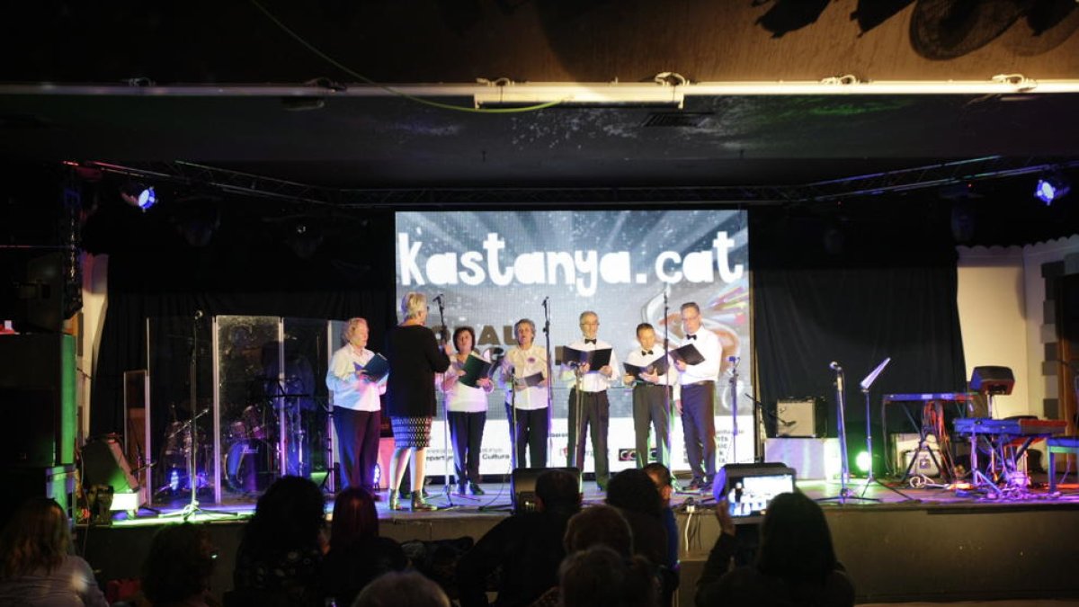 La Corau Margalida de Bossòst, una de les 18 formacions participants ahir en el Kastanya.cat.