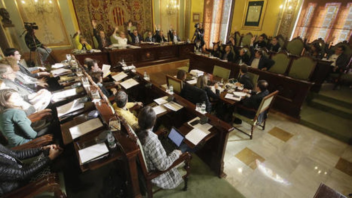 La Paeria debat les ordenances fiscals per al 2017