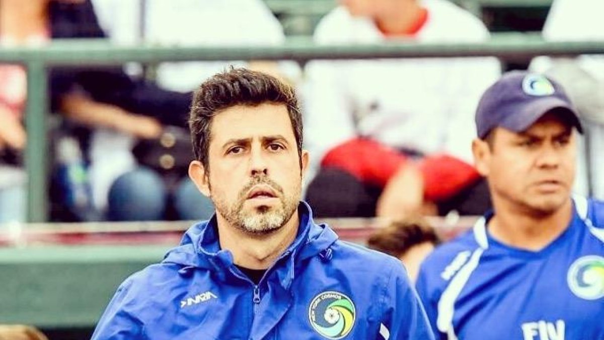 Alberto Gallego, segon entrenador i assistent de la direcció esportiva del New York Cosmos.