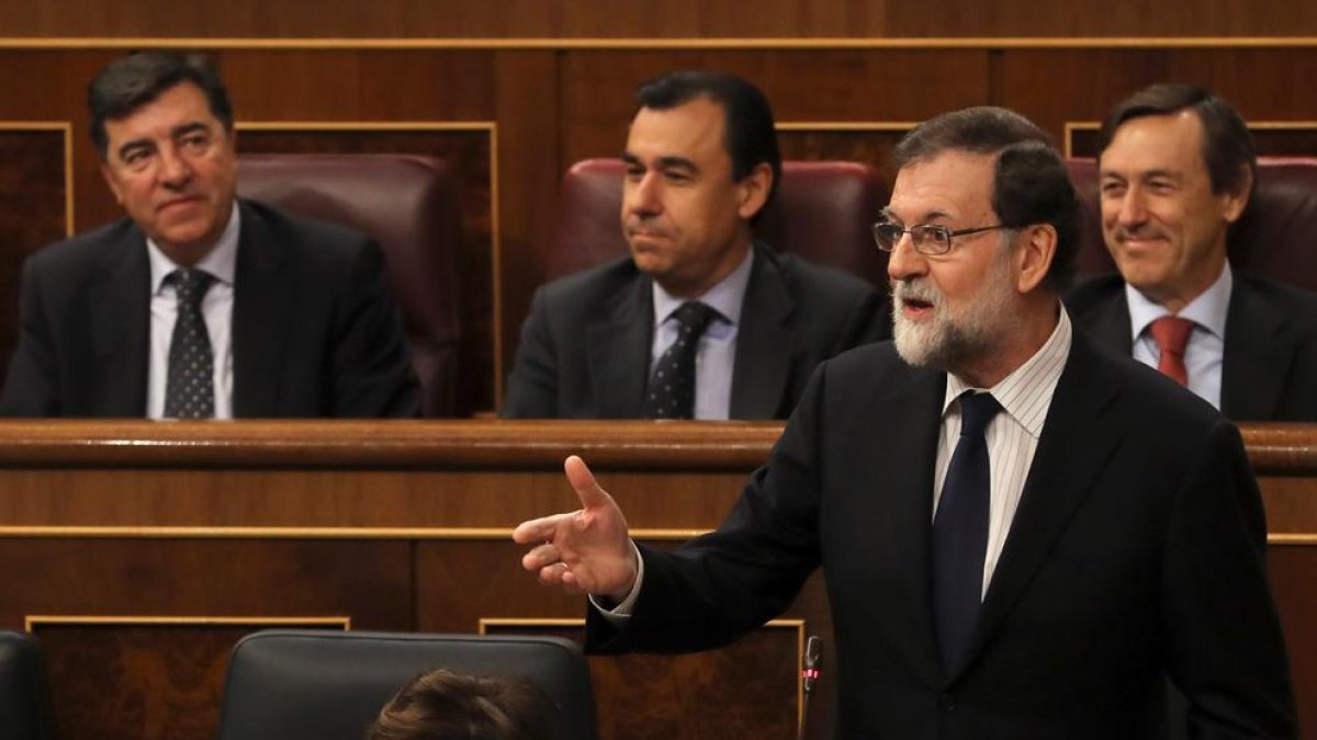 Mariano Rajoy durante su intervención en la sesión de control.