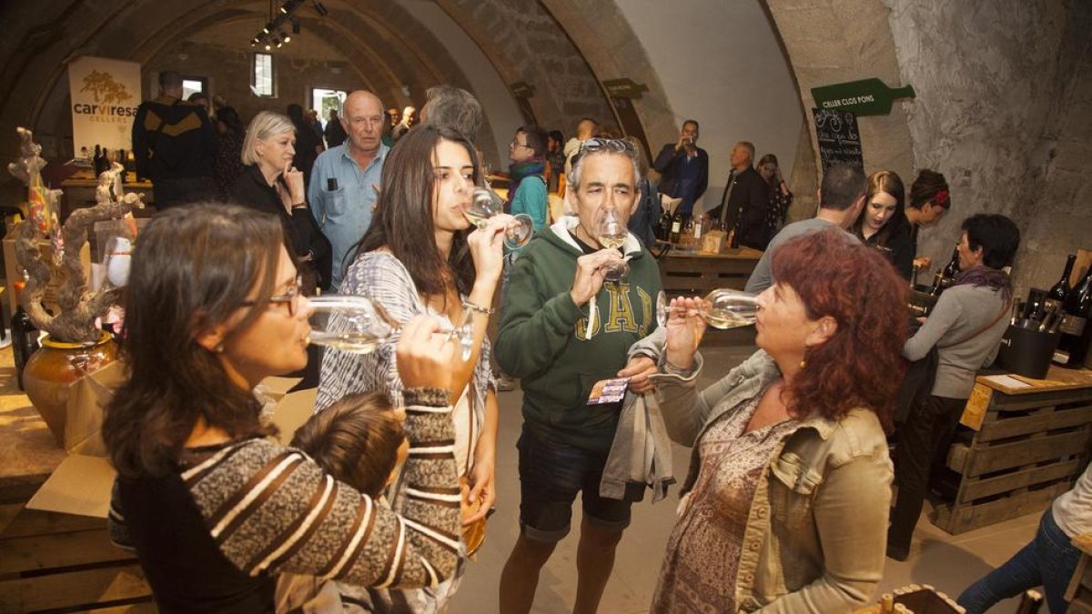 Participants ahir en un dels tastos organitzats a la fira de Verdú.