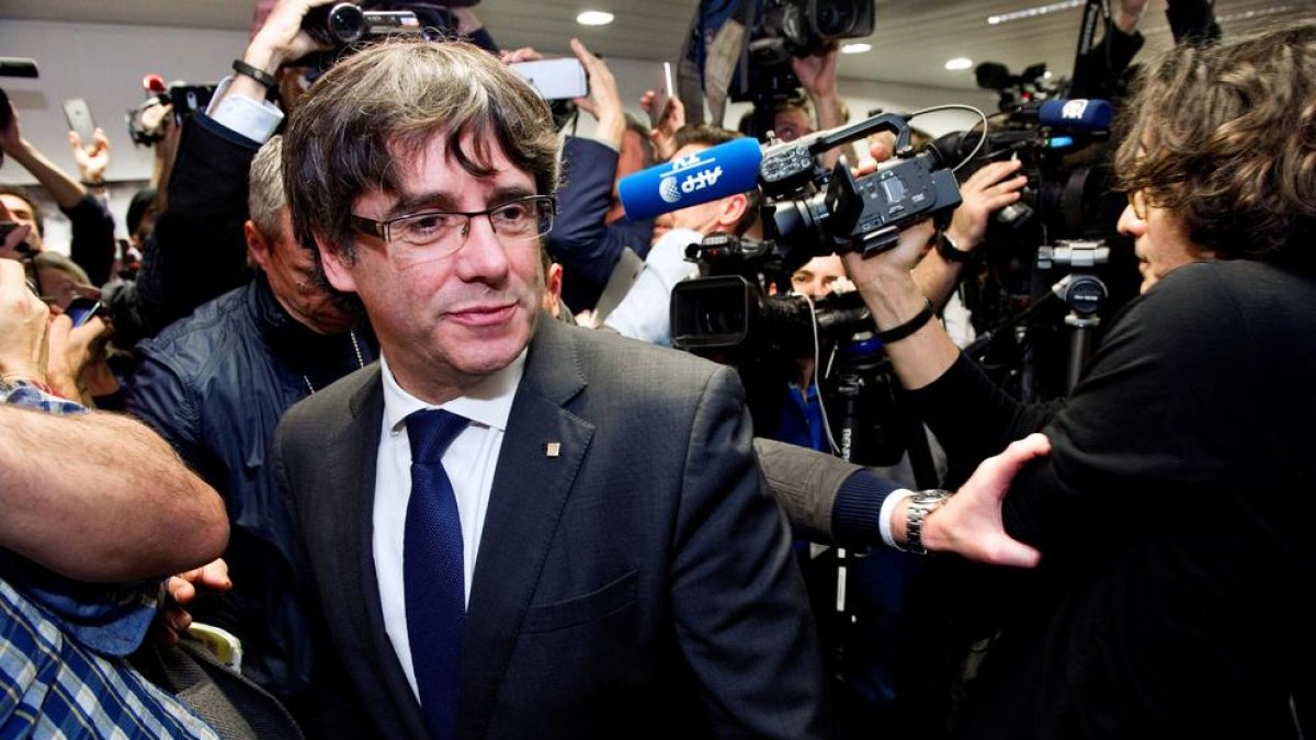 Puigdemont segueix a Bèlgica juntament amb Comín, Serret, Puig i Ponsatí