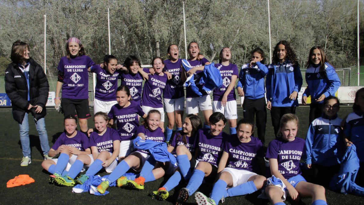 Les infantils de l’AEM, el dia que es van proclamar campiones.
