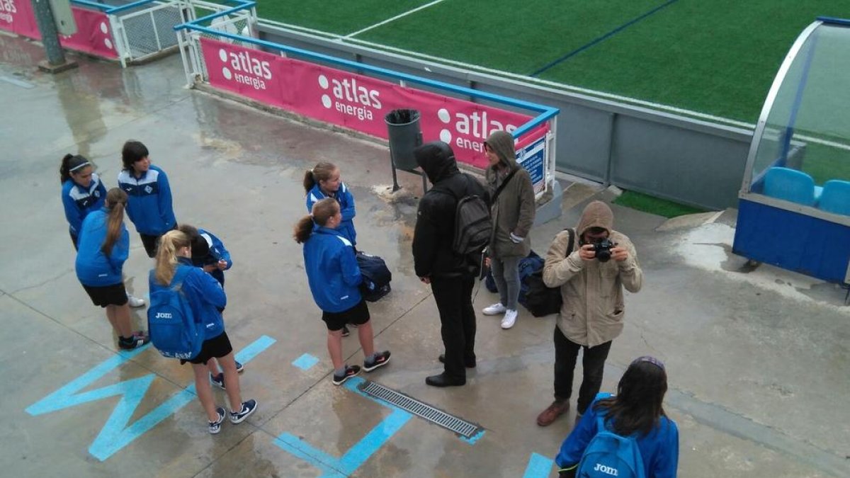 Las infantiles del AEM, en el New York Times