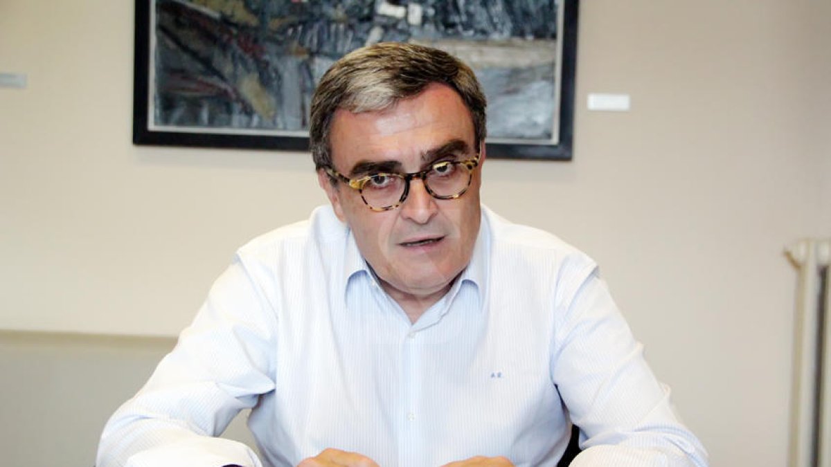 Ros replica a Lambán que no se puede mezclar el “procés” con Sigena