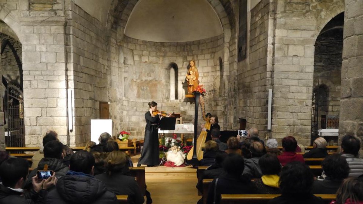 Un momento del concierto que tuvo lugar ayer en Bossòst.