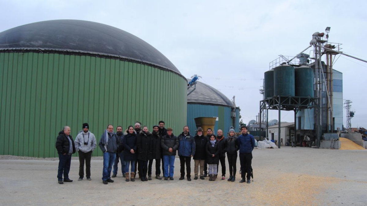 Una delegación chilena visita plantas de purines de Lleida