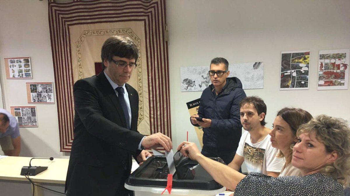 Puigdemont: 