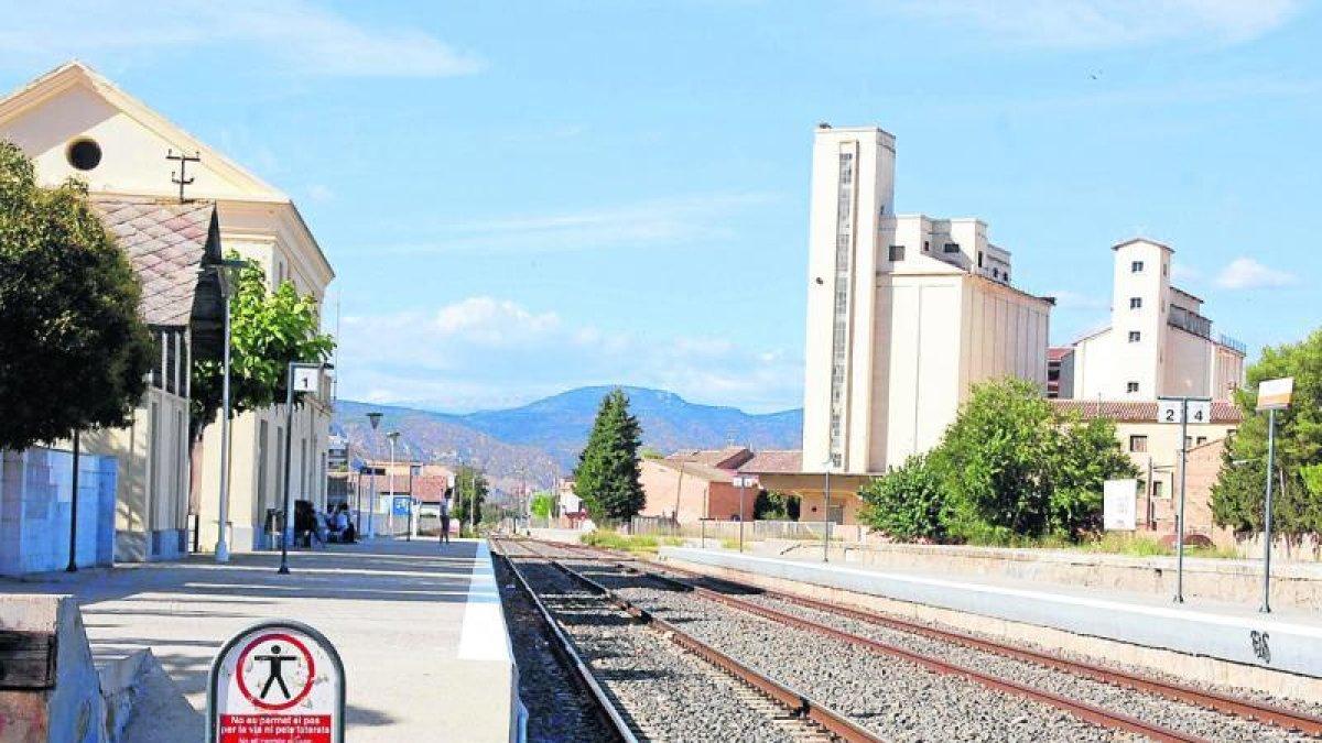 Les vies del tren a la zona de l’estació de Balaguer.