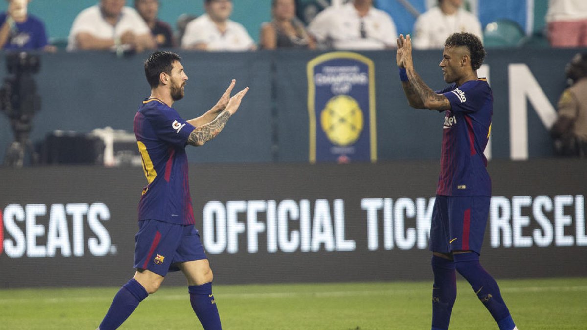 Messi s’acomiada de Neymar i li desitja 